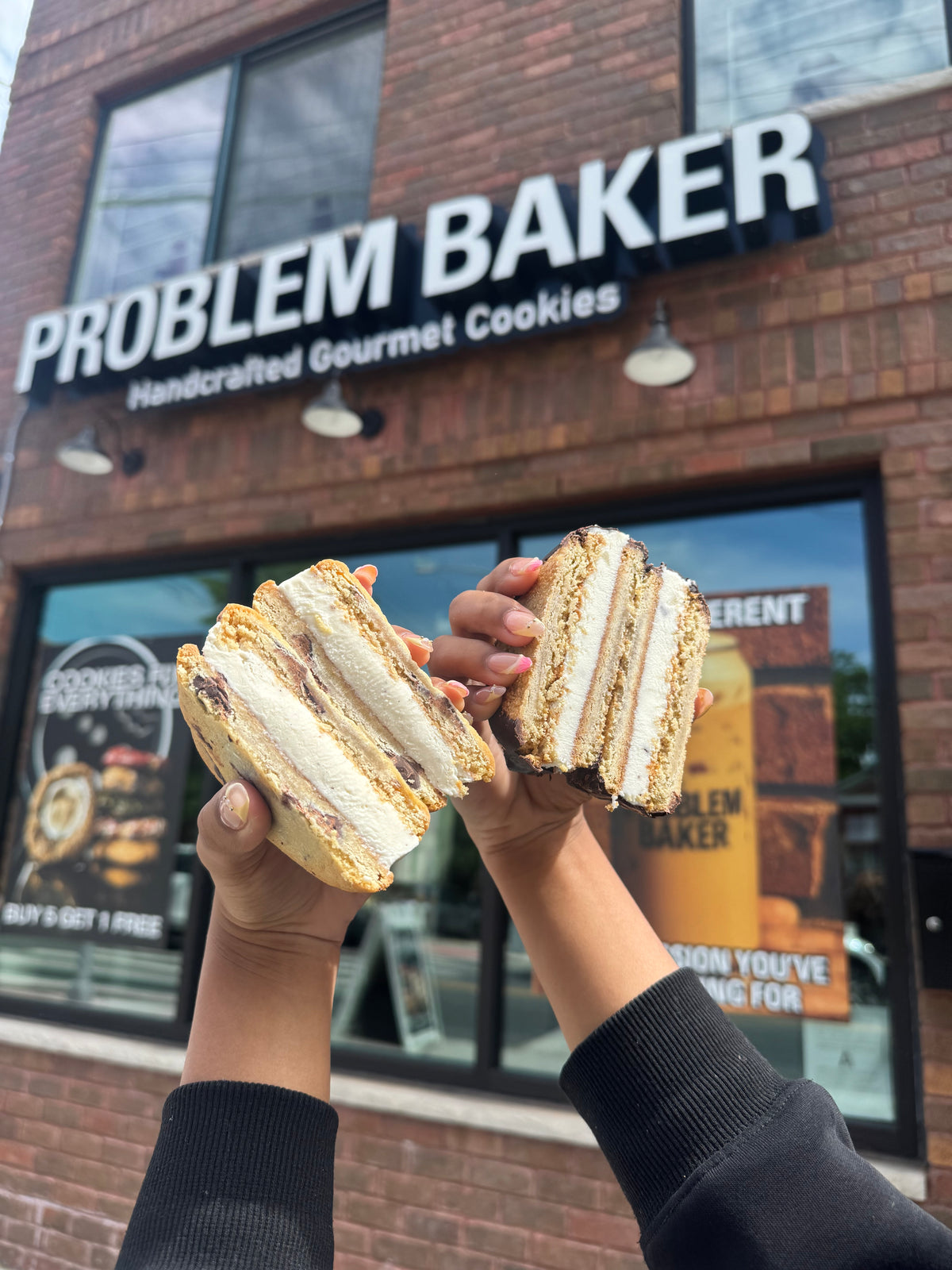 PROBLEM BAKER ICE CREAM SANDWICHES OUTSIDE THE STATEN ISLAND SHOP